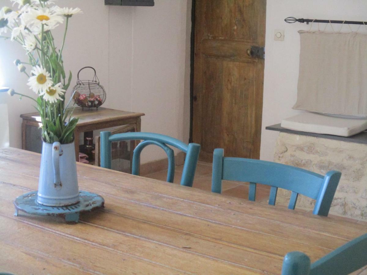 La Grange Aux Hirondelles Acomodação com café da manhã Sancoins Exterior foto